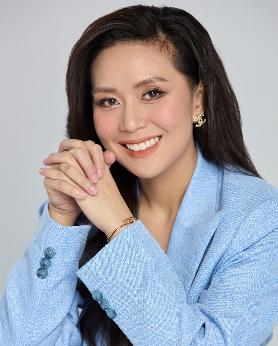 Vyvian Phan, LCSW — Founder